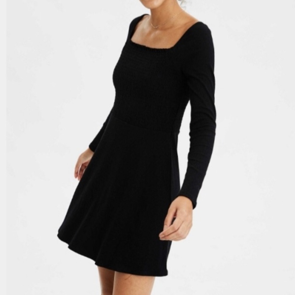 NWT American Eagle black long sleeve square neck smocked mini dress size XSP - Picture 1 of 12